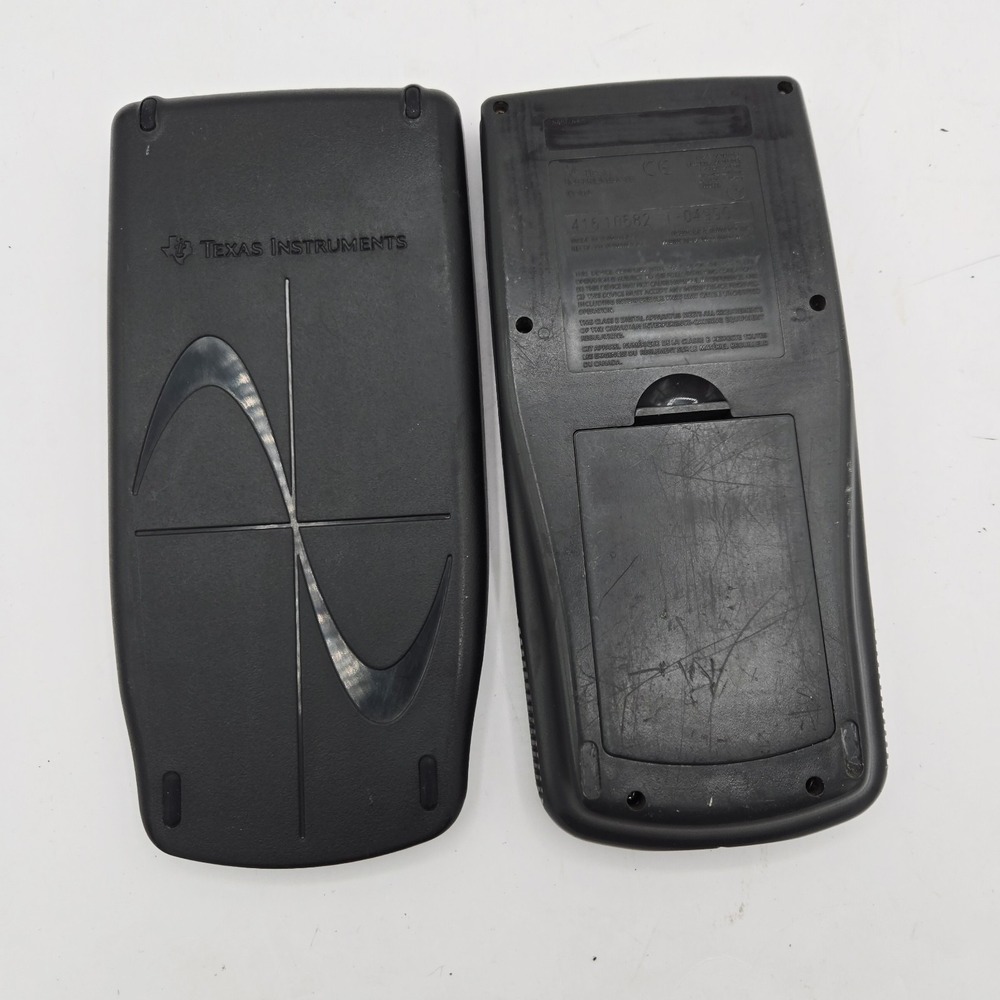 Texas Instruments TI-83 Handheld Graphing Calculator With Sleeve, Tested & Works - Picture 4 of 5